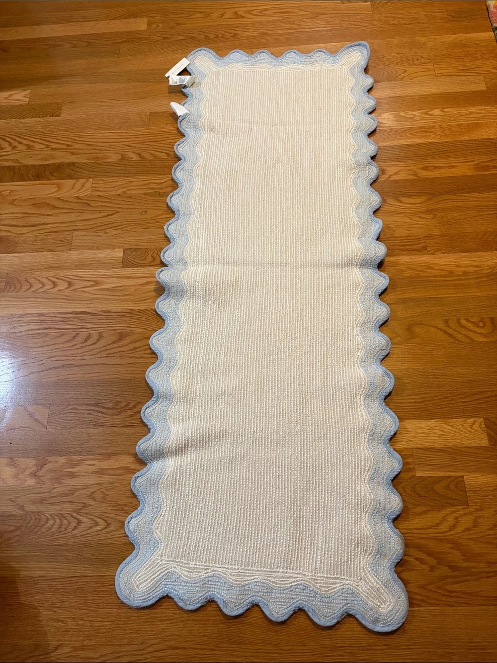 Anthropologie Maeve Scalloped Bath Mat Large NWT